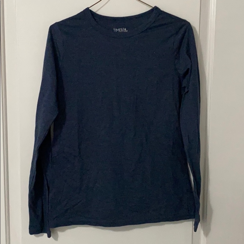 blue long sleeve t